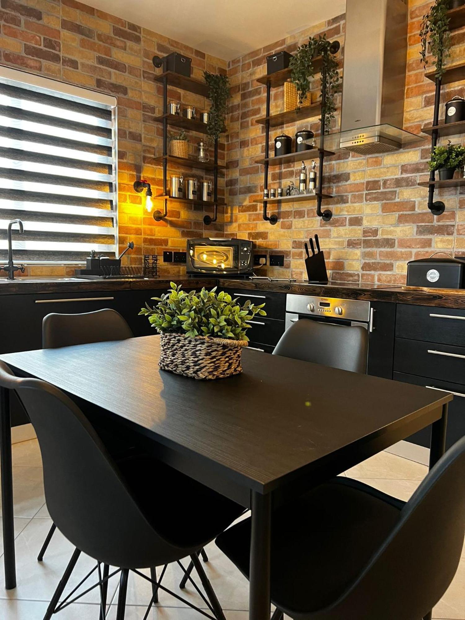 Trendy Seaside Escape 2 Bedroom Penthouse Марсаскала Екстериор снимка
